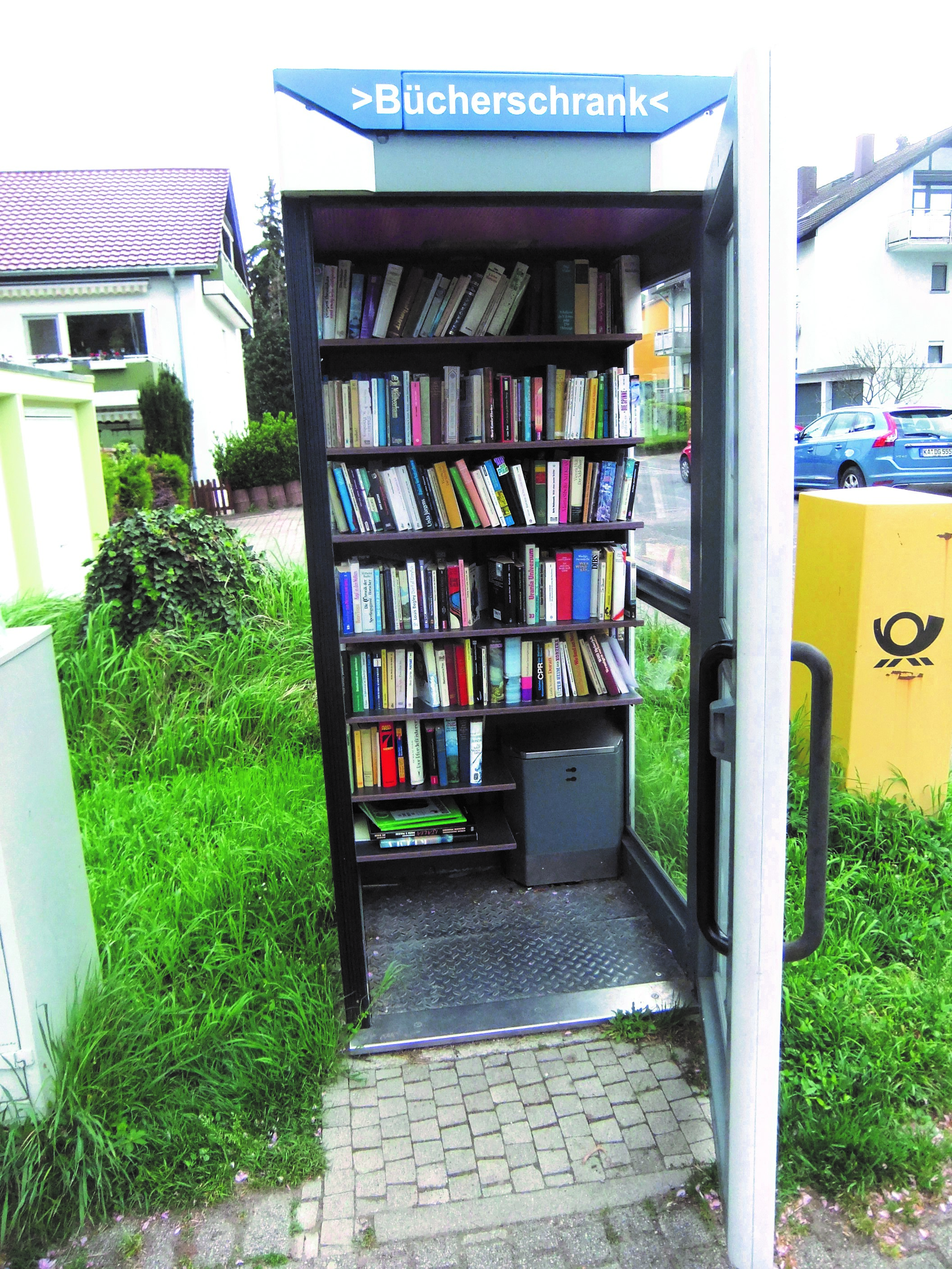 Bücherschrank in der Hörgelstraße